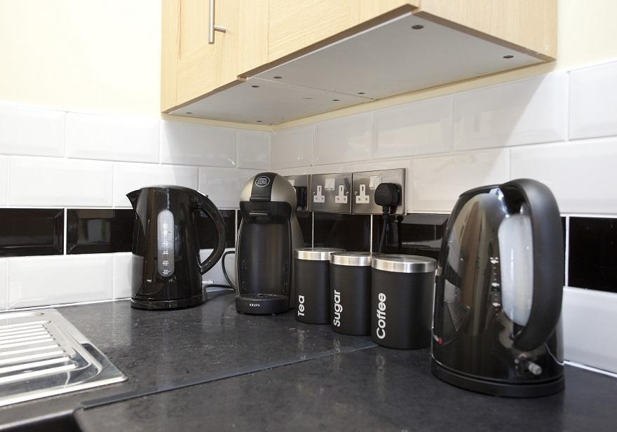 Foresters Inn Apartment - City Centre By Victoria Centre Shopping Centre - Your Own 5 Double Bedrooms Private Apartment With 3 Bathrooms And Full Kitchen To Cook As You Would At Home - Outdoor Parking For Cars Or Vans At Five Pounds A Day Nottingham Exteriör bild