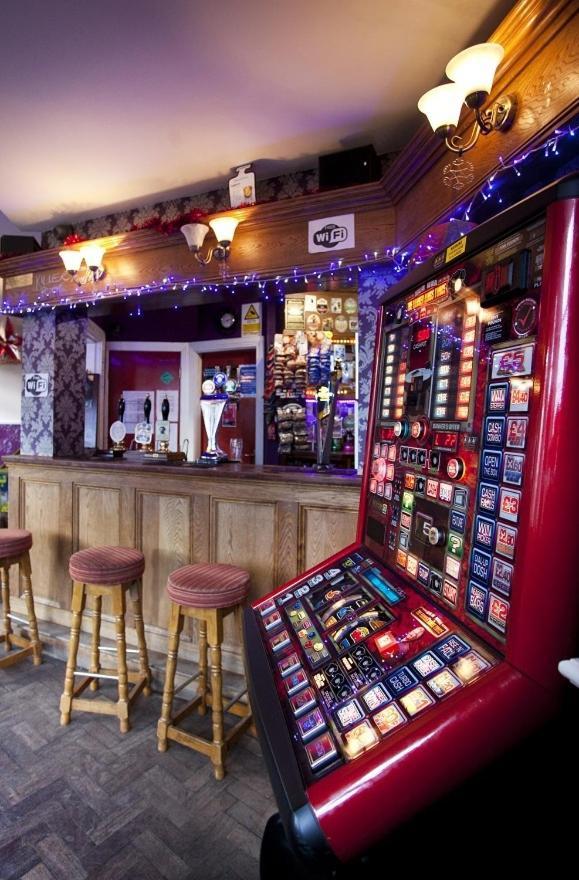 Foresters Inn Apartment - City Centre By Victoria Centre Shopping Centre - Your Own 5 Double Bedrooms Private Apartment With 3 Bathrooms And Full Kitchen To Cook As You Would At Home - Outdoor Parking For Cars Or Vans At Five Pounds A Day Nottingham Rum bild
