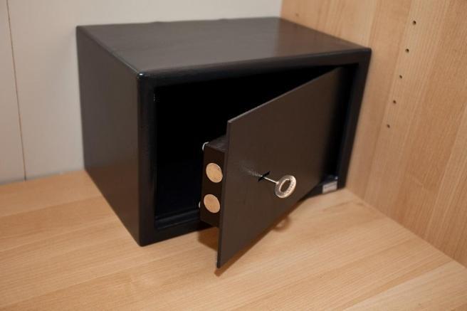 Foresters Inn Apartment - City Centre By Victoria Centre Shopping Centre - Your Own 5 Double Bedrooms Private Apartment With 3 Bathrooms And Full Kitchen To Cook As You Would At Home - Outdoor Parking For Cars Or Vans At Five Pounds A Day Nottingham Rum bild